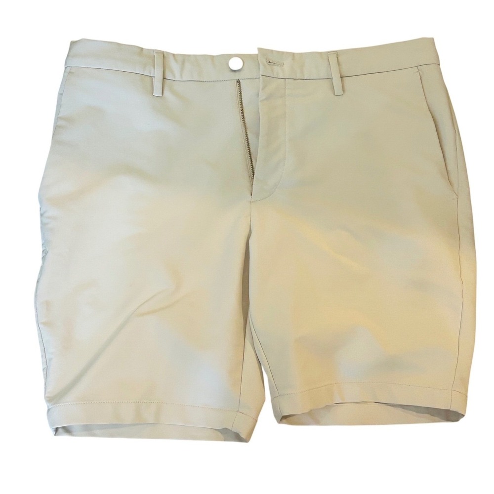 Kenneth Cole Awearness Awear-Tech Slim Fit Performance Shorts Tan Khaki 36 Slim